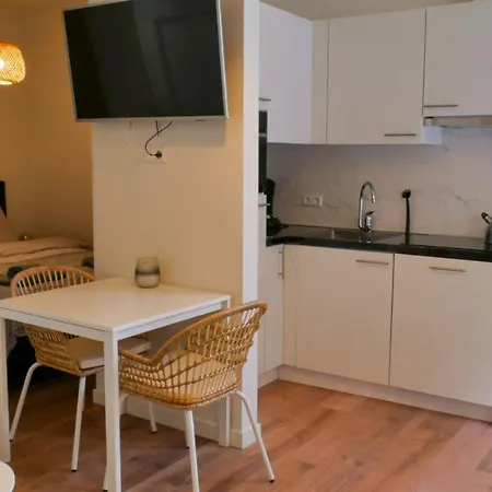 Four Star - Badhuisstraat *