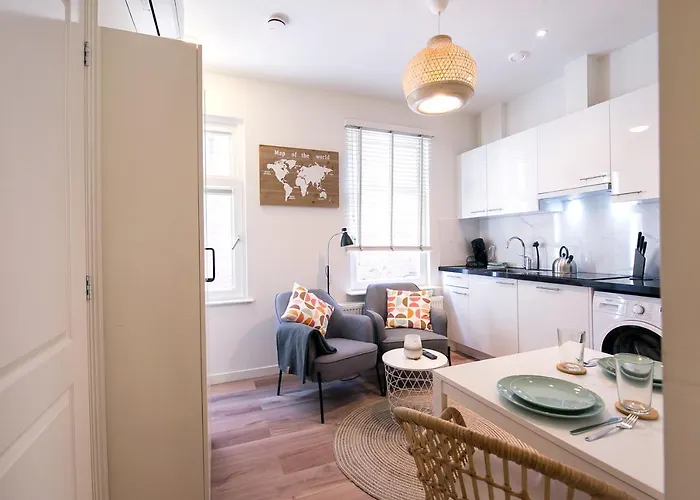 Four Star - Badhuisstraat Apartment Den Haag