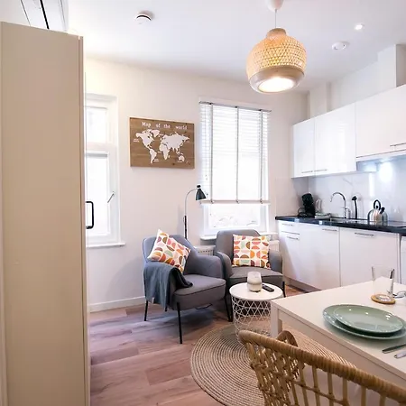 Charming Getaway Lejlighed Haag